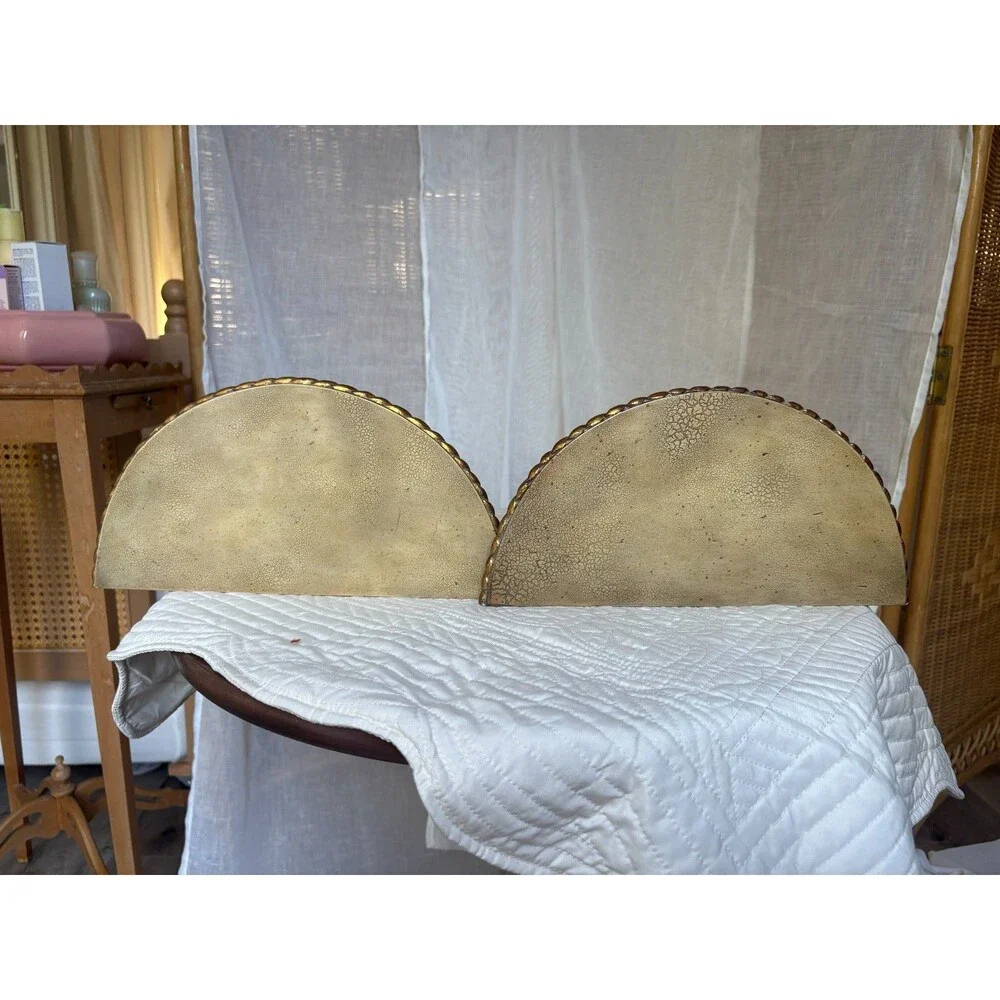 2 Maitland-Smith Gold Leaf Wall Shelves Corbels Sconce Acanthus Leaf Indonesia